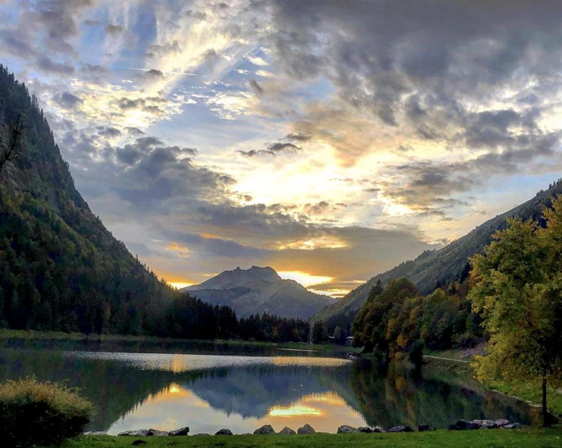 Micro-Lodge, Le Petit Nid D'Amour Montriond Dış mekan fotoğraf
